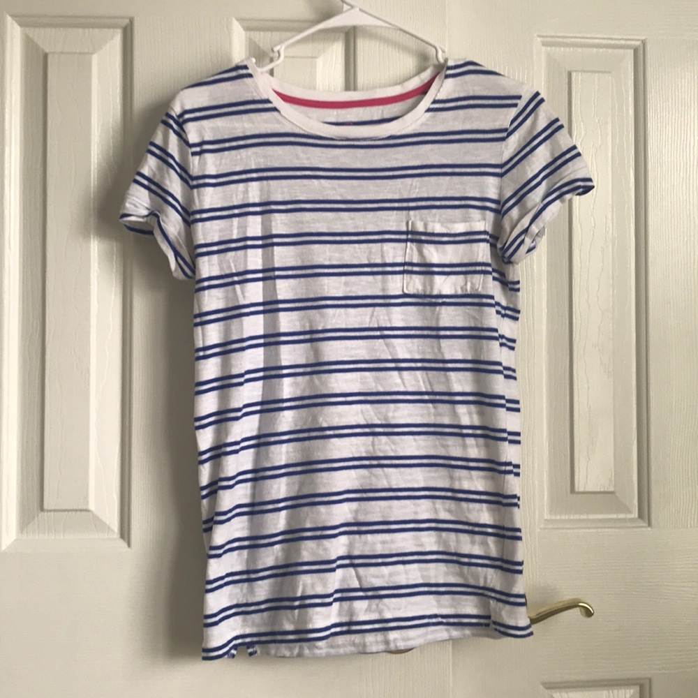 Basic tee with pocket